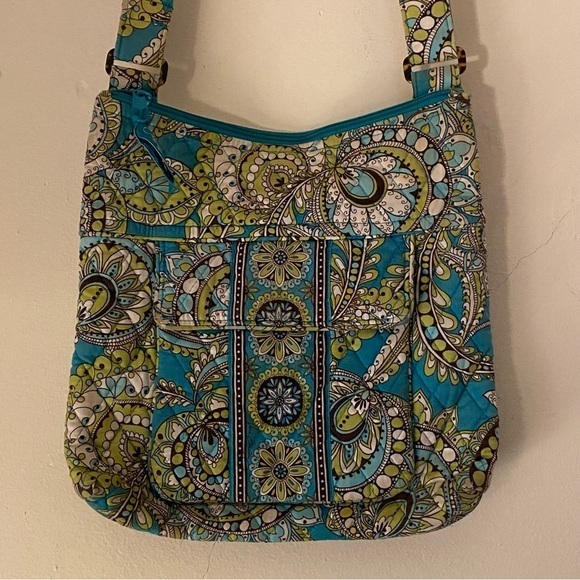 Vera Bradley Adjustable Shoulder Strap HandBag Full  Zip On Top Snap On Side - Picture 1 of 11